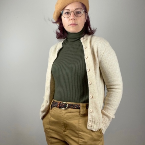 Vintage Fall River Knitting Mills Tan Wool Cardigan Sweater S - Picture 1 of 9
